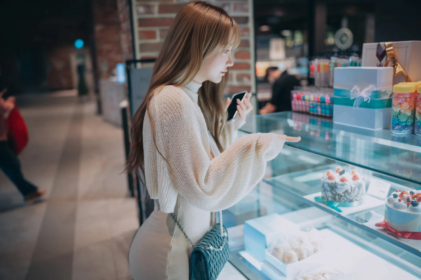 孙乐乐(Son Ye-Eun)-115 Happy Solo Birthday [251P-982MB] tg@simisebaisi 【丝足阁】021.webp